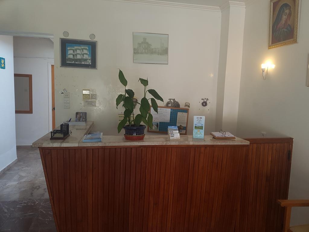 Pansion Marousa Méthana Kültér fotó